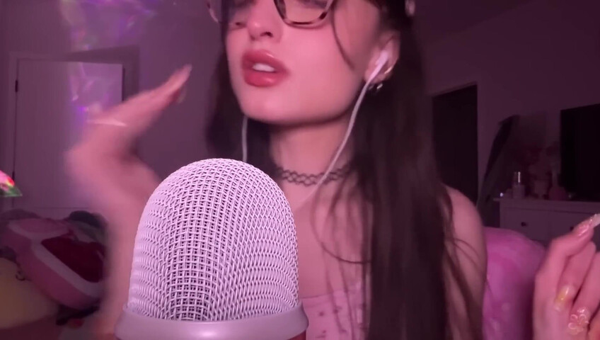 beebee asmr - Upclose Kisses, “You’re Loved” Affirmations, Mouth Sounds