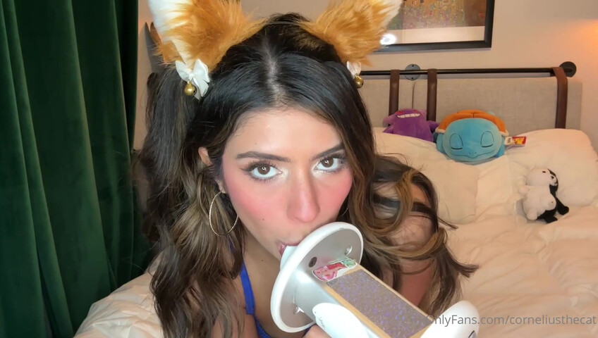 corneliusthecat - ASMR Ear Licking 3Dio