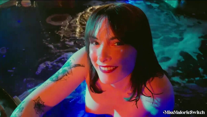 Miss Malorie Switch – Hot Tub Time With Best Friend's step-Mommy