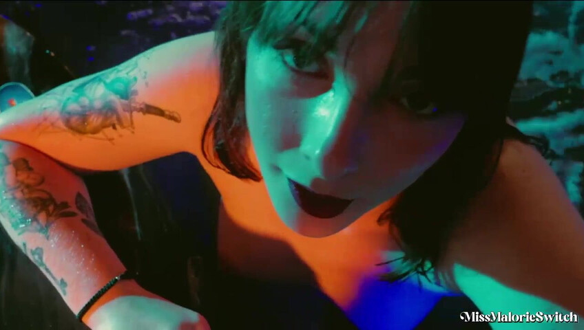 Miss Malorie Switch – Hot Tub Time With Best Friend's step-Mommy