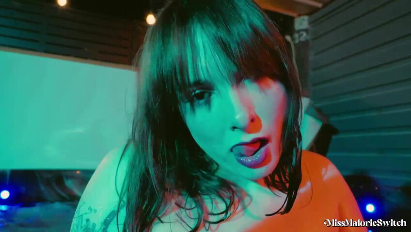 Miss Malorie Switch – Hot Tub Time With Best Friend's step-Mommy