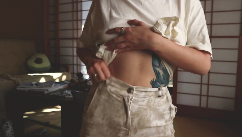 Elise Tran ASMR - naughty nipples tease and whispers