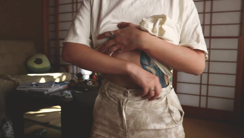 Elise Tran ASMR - naughty nipples tease and whispers