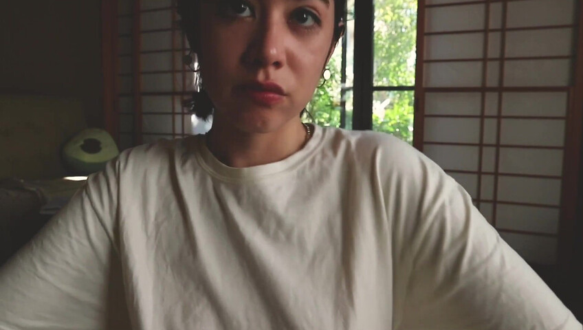 Elise Tran ASMR - naughty nipples tease and whispers