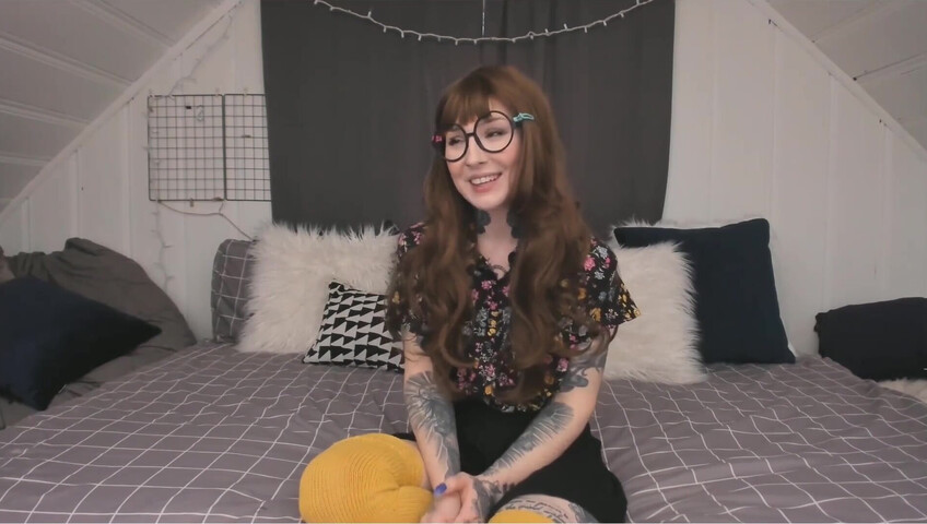 Slutty_Spice - Dorky stepCousin Valentine Virginity Loss