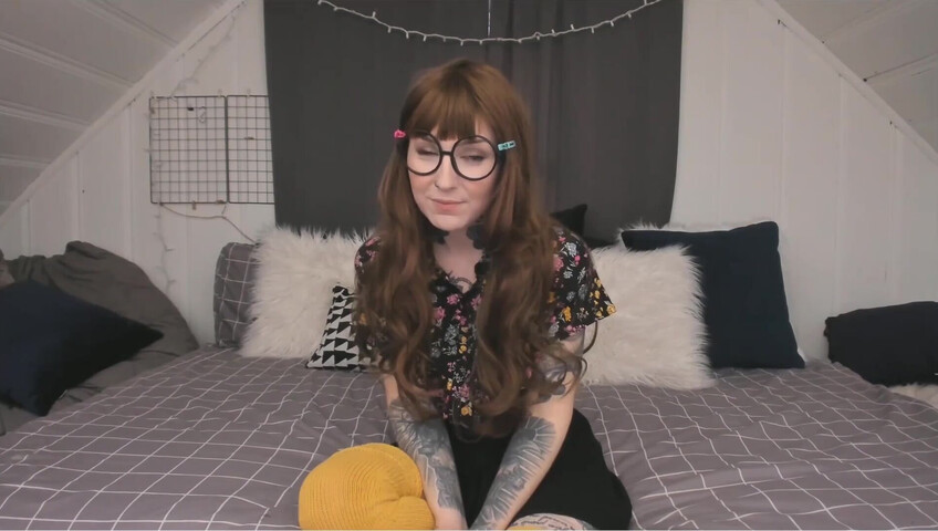 Slutty_Spice - Dorky stepCousin Valentine Virginity Loss