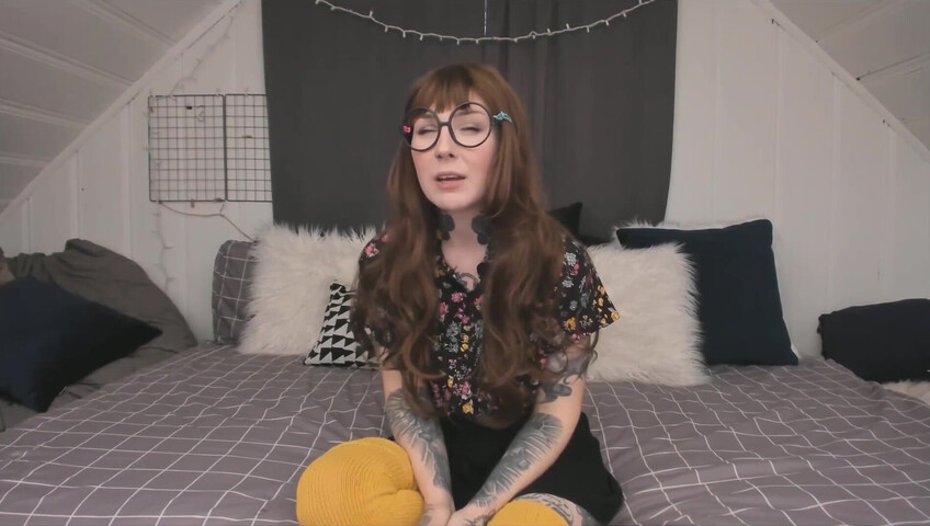 Slutty_Spice - Dorky stepCousin Valentine Virginity Loss