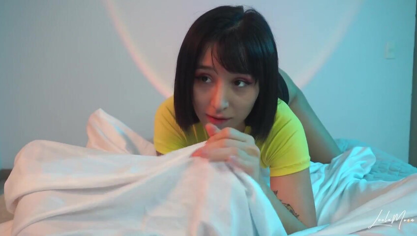 LeelaMoon - POV: I sneak into step-daddy's room