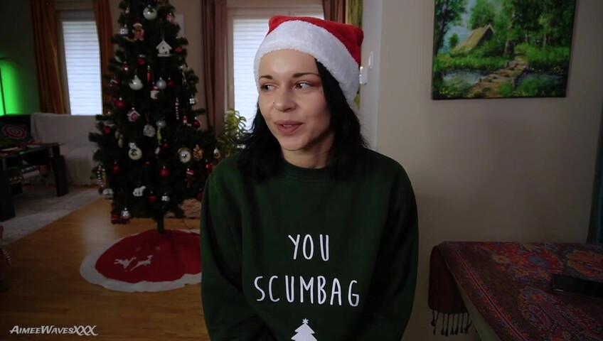 AimeeWavesXXX – stepMommy's Shocking Christmas