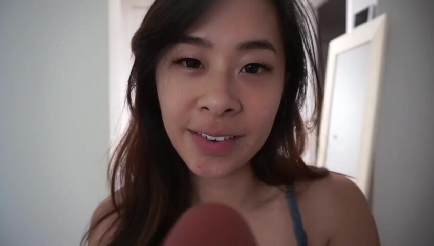 Kaedia Lang – Helping Sis Take Selfies