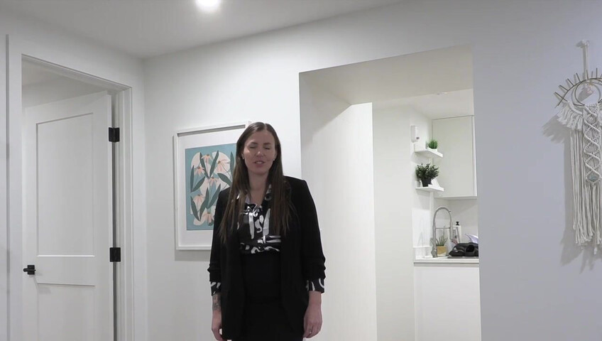 Yogabella – You Boys Can Help