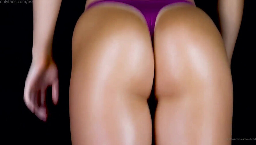 Fit Chick Amy - Oiled Ass Massage