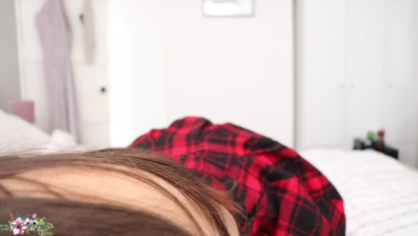 Florescent ASMR Patreon Video - GF Phone JOI lf