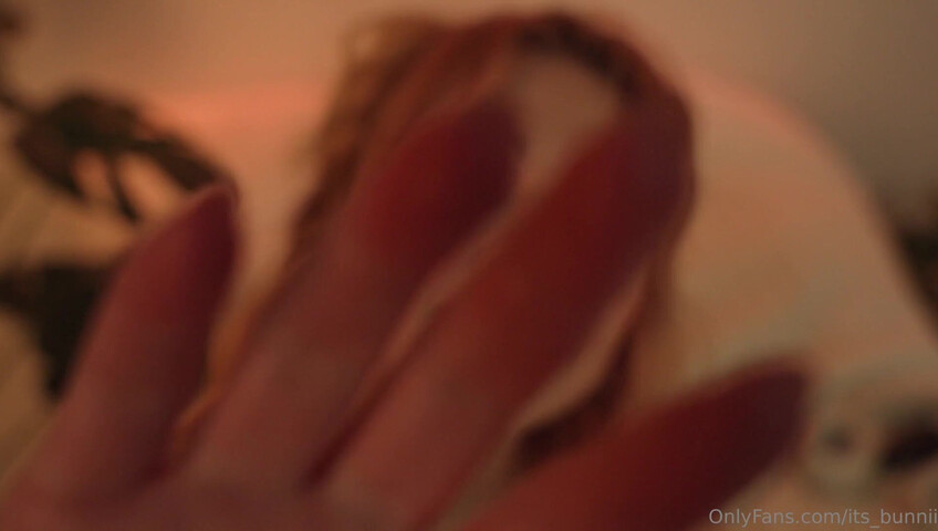 Its_Bunnii - Gamer Girl ASMR