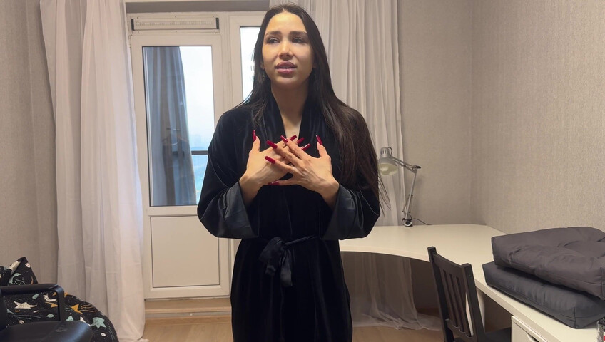 Kristinaxxx - Replacing your old ugly mother