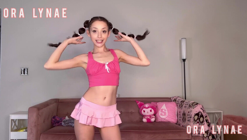 OraLynae Skirt Try On