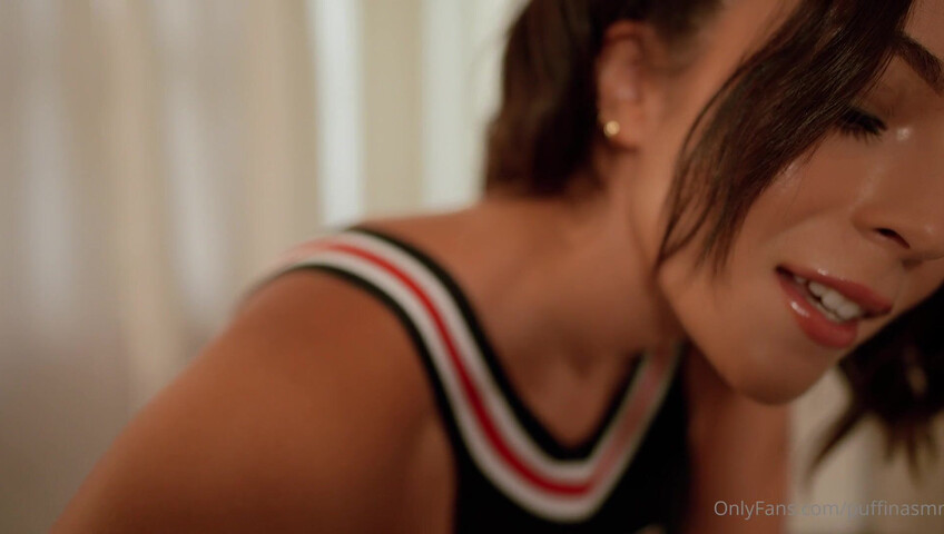 Puffin ASMR - Cheerleader Handjob