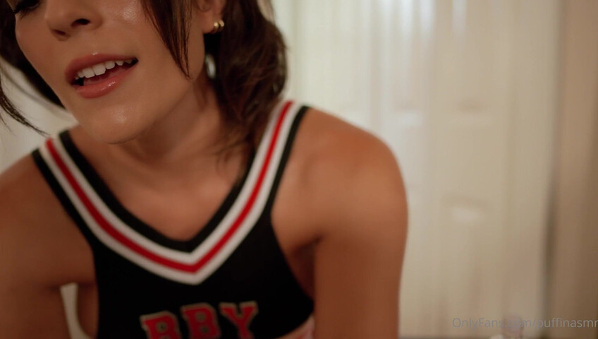 Puffin ASMR - Cheerleader Handjob