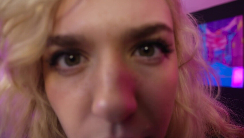 Rose ASMR - Your First Face Licking Spa Appointment