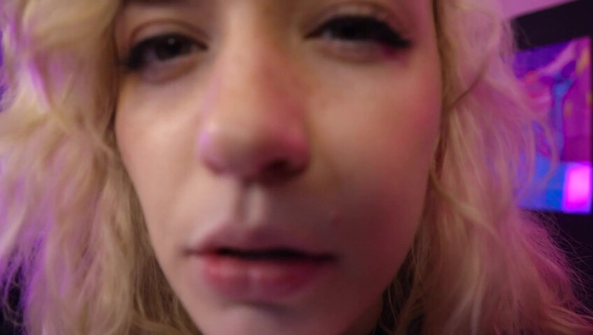 Rose ASMR - Your First Face Licking Spa Appointment