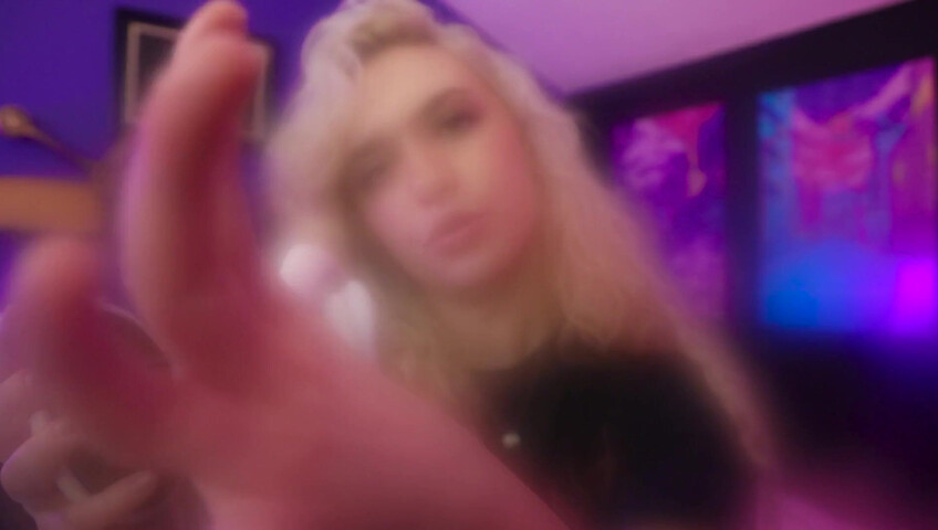 Rose ASMR - Your First Face Licking Spa Appointment