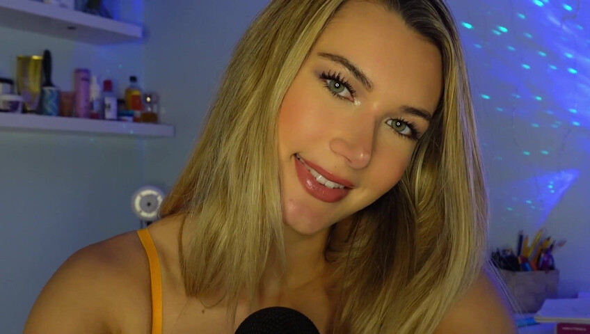 Sabrina Vaz ASMR - Doctor Roleplay