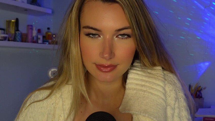 Sabrina Vaz ASMR - Doctor Roleplay