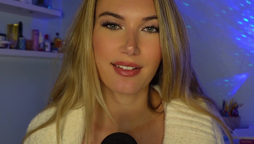Sabrina Vaz ASMR - Doctor Roleplay