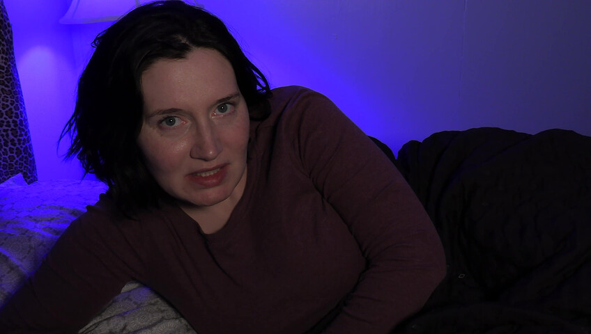 Bettie Bondage - Sharing a Bed with Your Stepsis