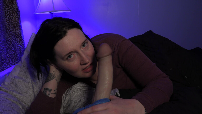 Bettie Bondage - Sharing a Bed with Your Stepsis