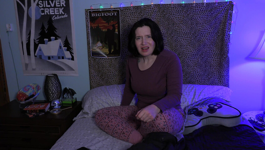 Bettie Bondage - Sharing a Bed with Your Stepsis