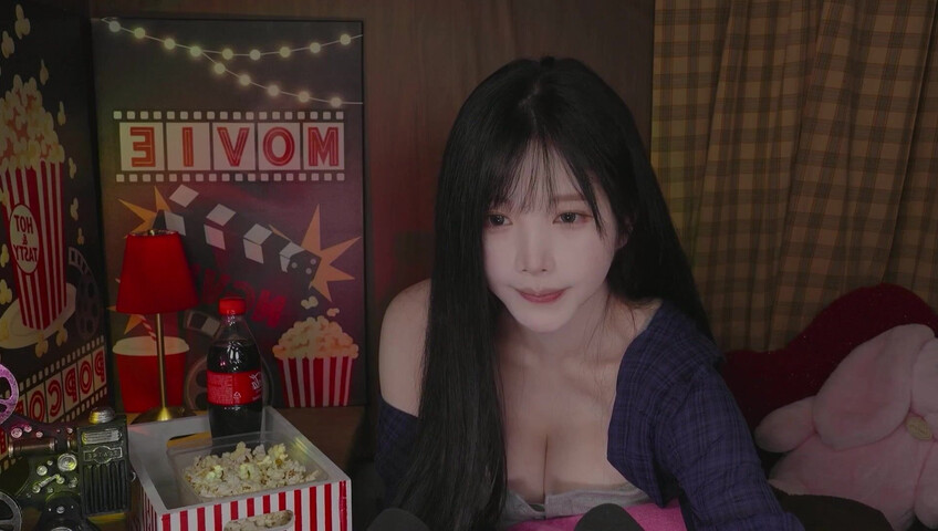 ASMR Yoon Ying - 26 April 2026 - The Movie Is Just an Excuse [ENG SUBS]