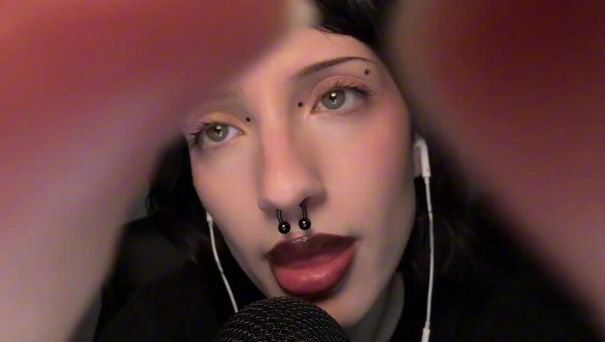 SleepGirl ASMR -  Close up Spit Painting (Wet Mouth Sounds)