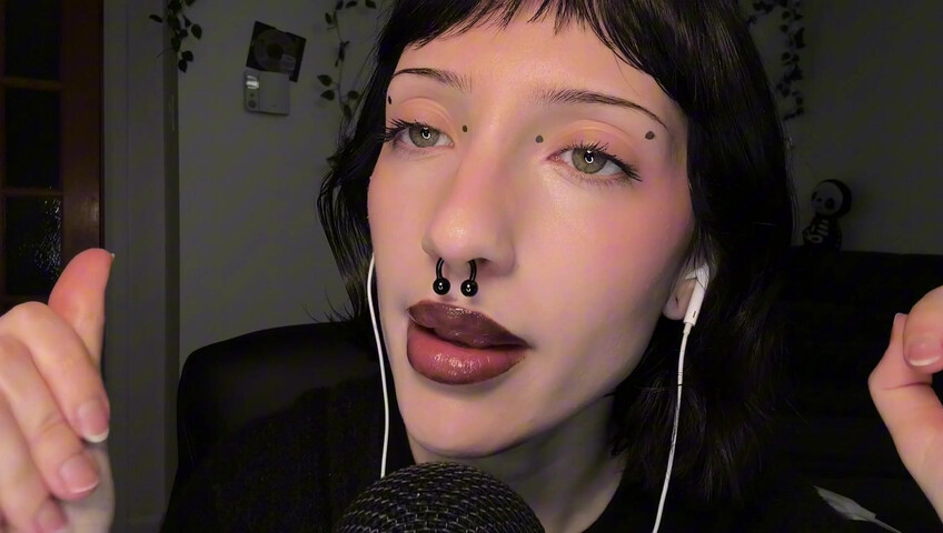 SleepGirl ASMR -  Close up Spit Painting (Wet Mouth Sounds)