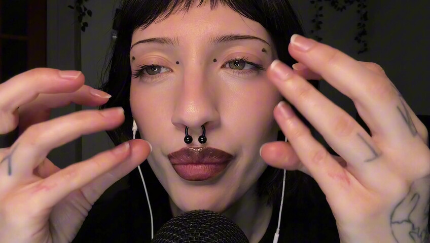 SleepGirl ASMR -  Close up Spit Painting (Wet Mouth Sounds)