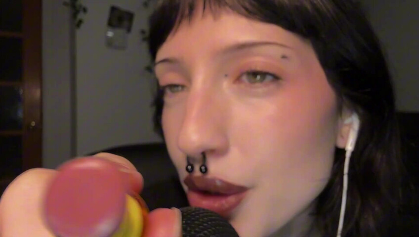 SleepGirl ASMR -  Close up Spit Painting (Wet Mouth Sounds)