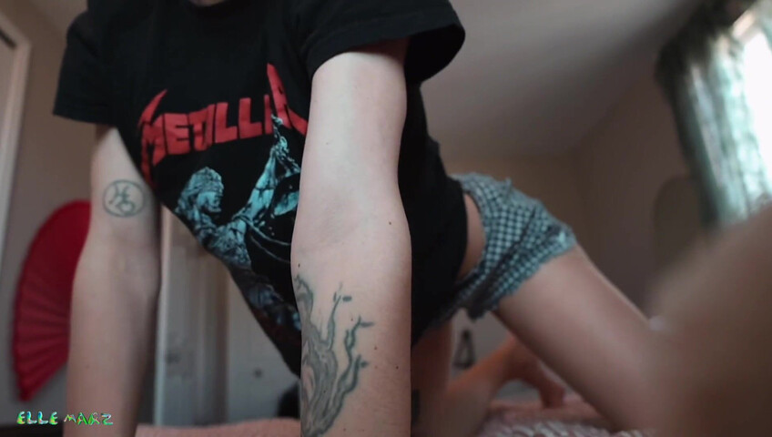 Elle Marz - More Than Friends ASMR