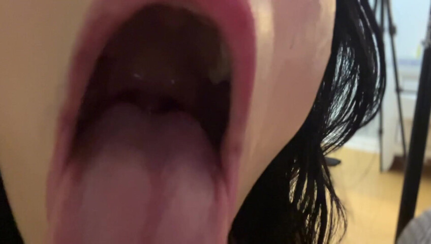 Thiccfruitsnacc - Sloppy Lotion and Saliva Chitchat