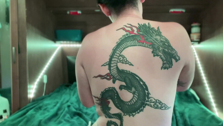 Thiccfruitsnacc - Divine tattoo tour!