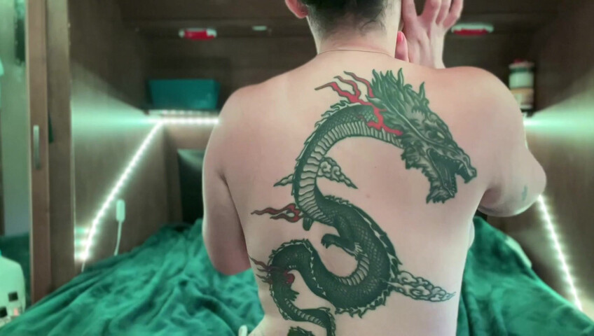 Thiccfruitsnacc - Divine tattoo tour!
