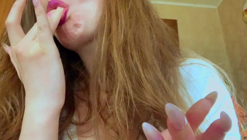 Malinkaa98 - Fully Naked | Fingering Pussy and Finger Sucking