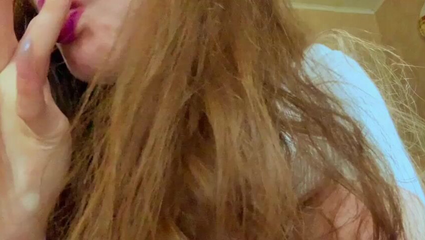 Malinkaa98 - Fully Naked | Fingering Pussy and Finger Sucking
