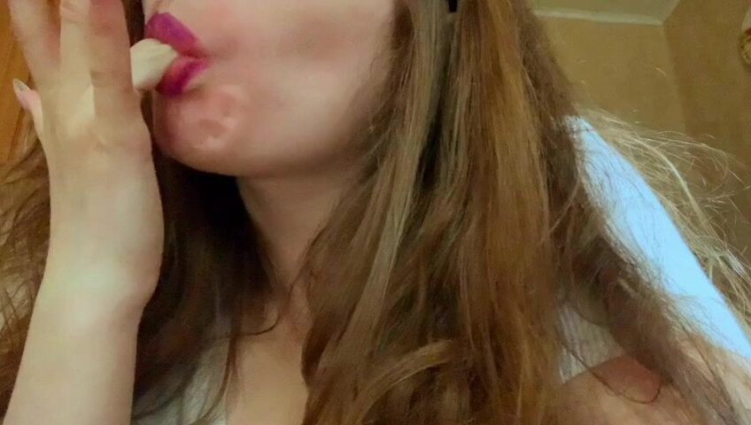 Malinkaa98 - Fully Naked | Fingering Pussy and Finger Sucking
