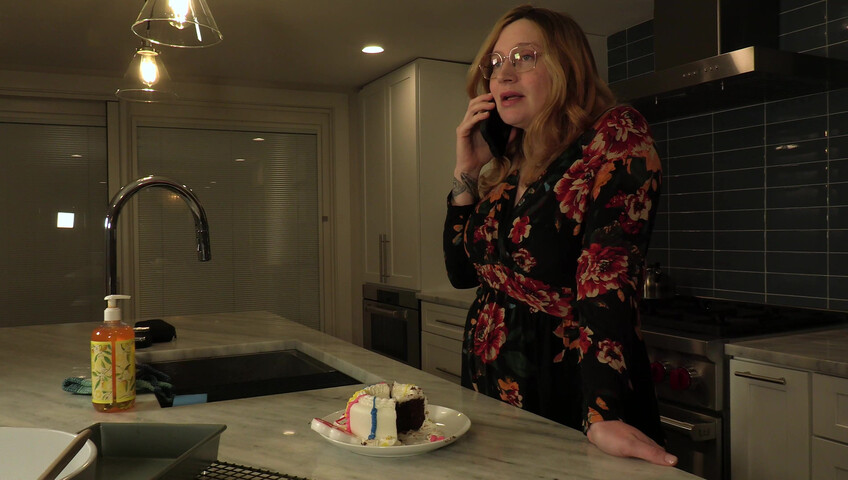 Bettie Bondage - Gullible Mom's Guest of Honor is A Bully - 4K