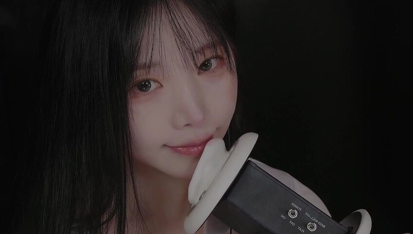 ASMR Yoon Ying - 19 April 2026 - Your Personal Secretary Girlfriend (Ear Licking, Breathing, Kissing)