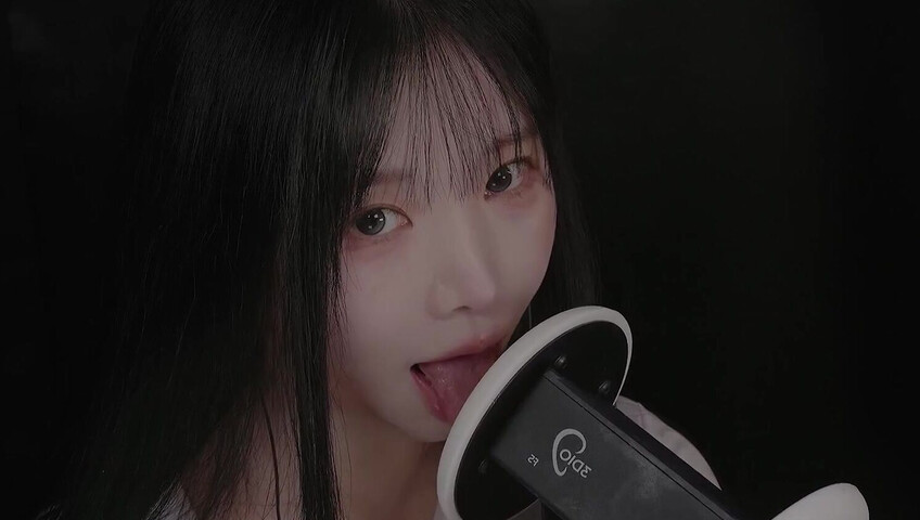 ASMR Yoon Ying - 19 April 2026 - Your Personal Secretary Girlfriend (Ear Licking, Breathing, Kissing)