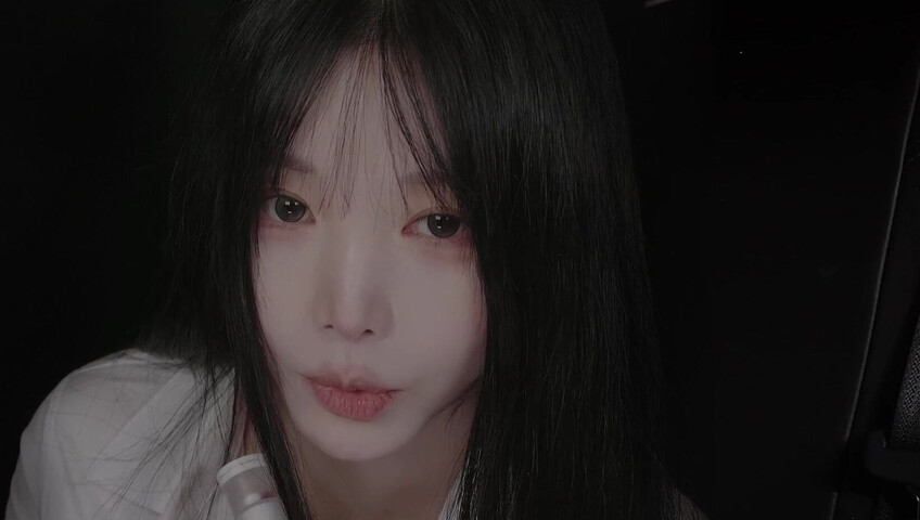 ASMR Yoon Ying - 19 April 2026 - Your Personal Secretary Girlfriend (Ear Licking, Breathing, Kissing)