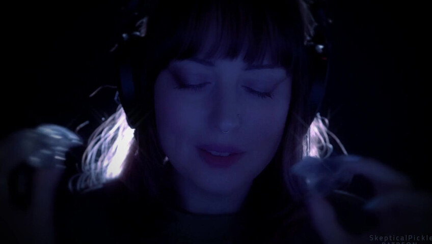 SkepticalPickle ASMR - Ear Licking and Whispers (Tiny Ears) Golden Tier
