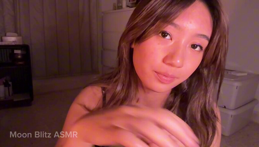 Moon Blitz ASMR - Scalp Massage