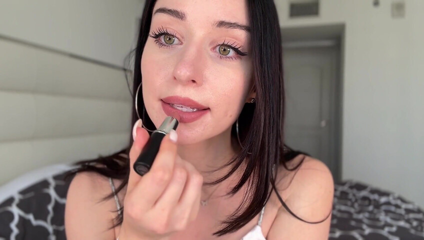 The MashaKata - ASMR Kisses For You